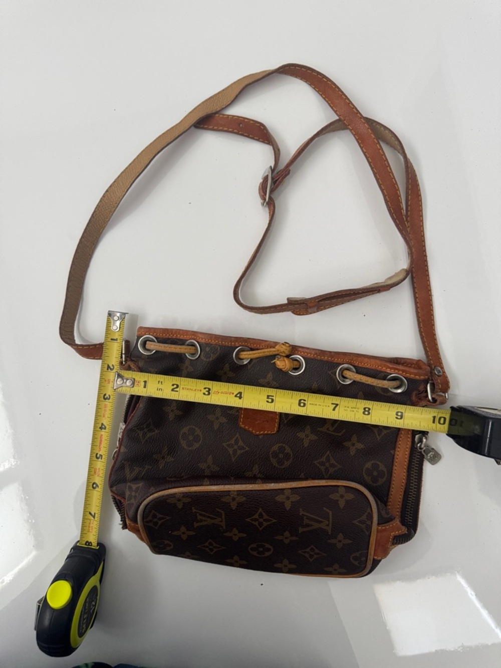 Unbranded Monogram Crossbody Bag in Brown for small projects vintage